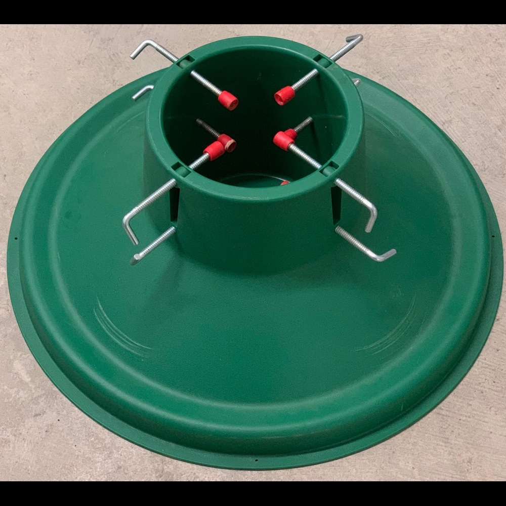 Christmas Tree Stand!!